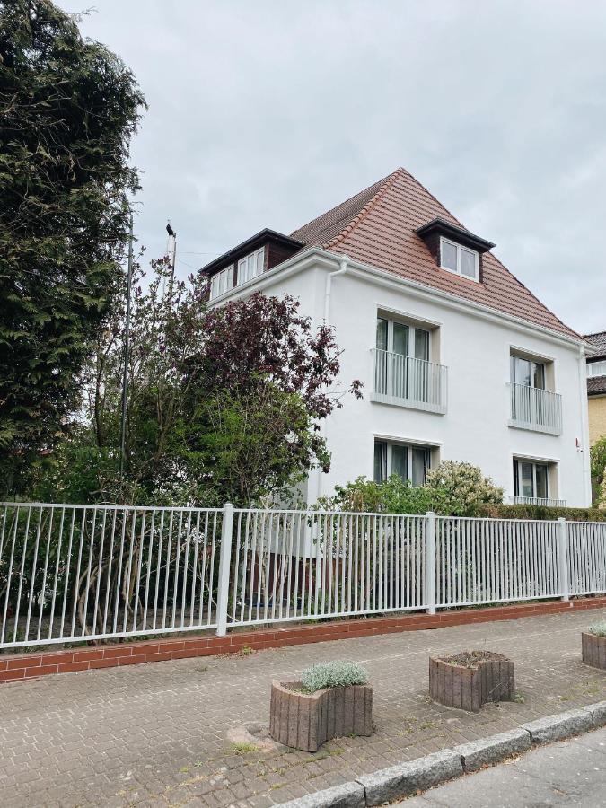 amber&pines Bed & Breakfast Swinoujscie Bagian luar foto